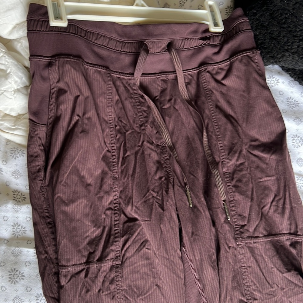 Cropped draw string dance studio lululemon pants